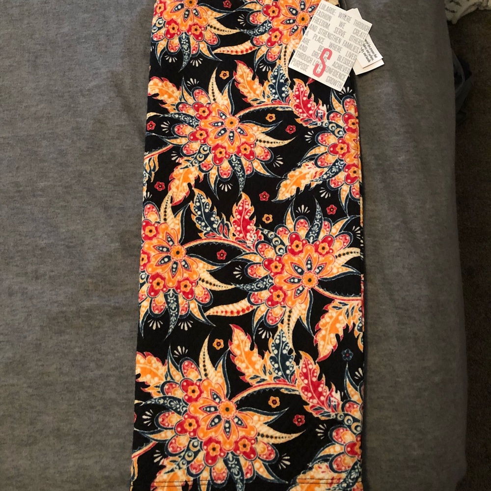 Small Cassie skirt.